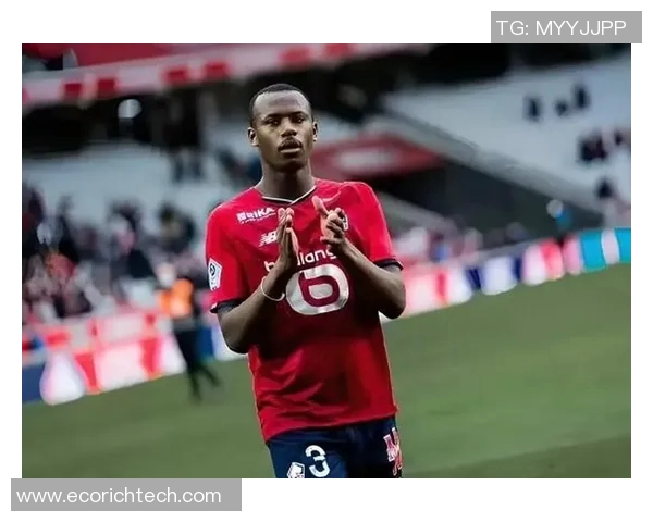 痞帅球星闪耀绿茵场这些足球天才凭个性魅力征服球迷